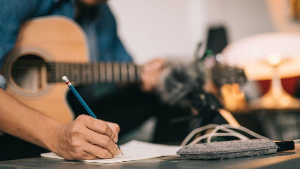 creative timing productivity tips, importance of timing in creativity, creative work strategies, timing over inspiration, boost creativity productivity, timing in artistic process, creative success tips, timing versus inspiration, effective creative routines, enhance creativity through timing